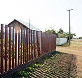 Фото 1 забора из штакетника, Свердловская область, город Каменск-Уральский
