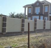 Фото 3 забора из штакетника, Свердловская область, город Новоуральск